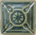 P2547 Potterycrafts GREEN MAGNETITE Glaze