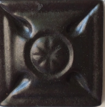 P2555 Potterycrafts BLACK PURPLE MATT Glaze